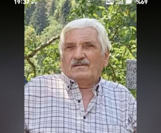 Ahmet Şahiner Hakkın Rahmetine Kavuşmuştur