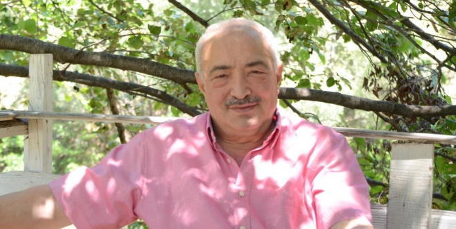 Avni Türkmen Hakkın Rahmetine Kavuşmuştur