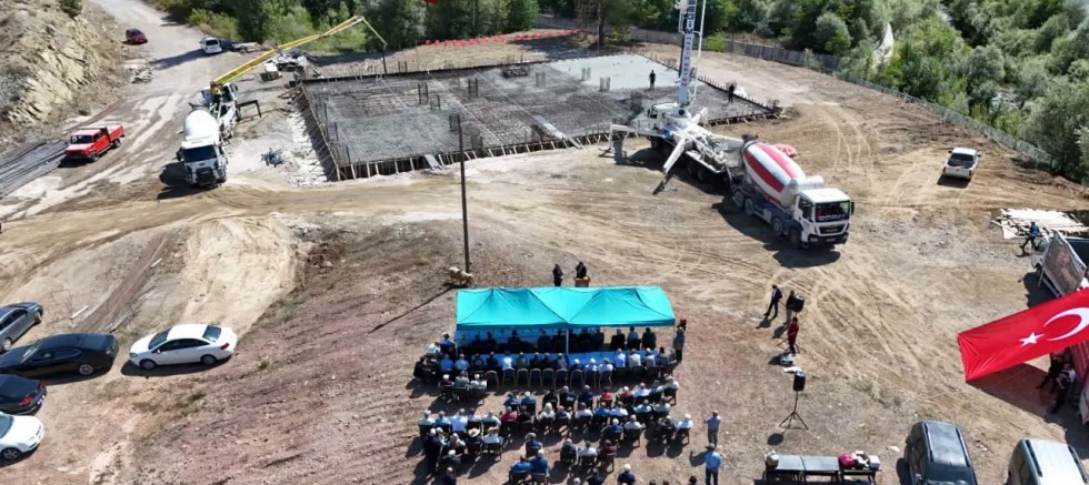 Bahçeli Beldesinde Üç Dev Yatırım İçin Temel Atma Töreni Düzenlendi