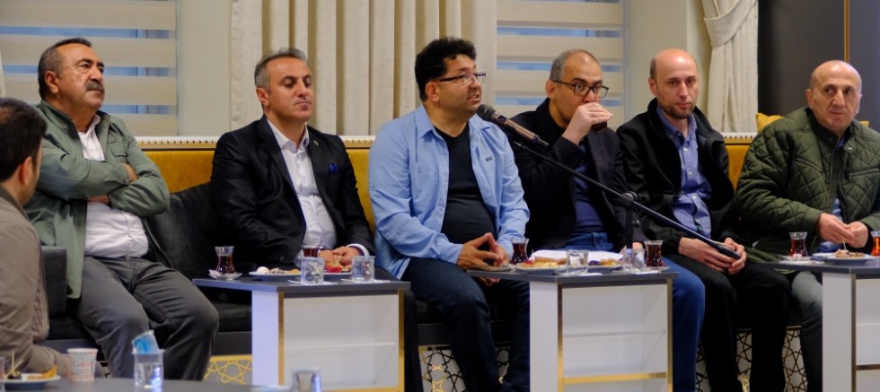 Entelektüel Bir Padişah Portresi: Fatih Sultan Mehmet” Söyleşisi Gerçekleştirildi