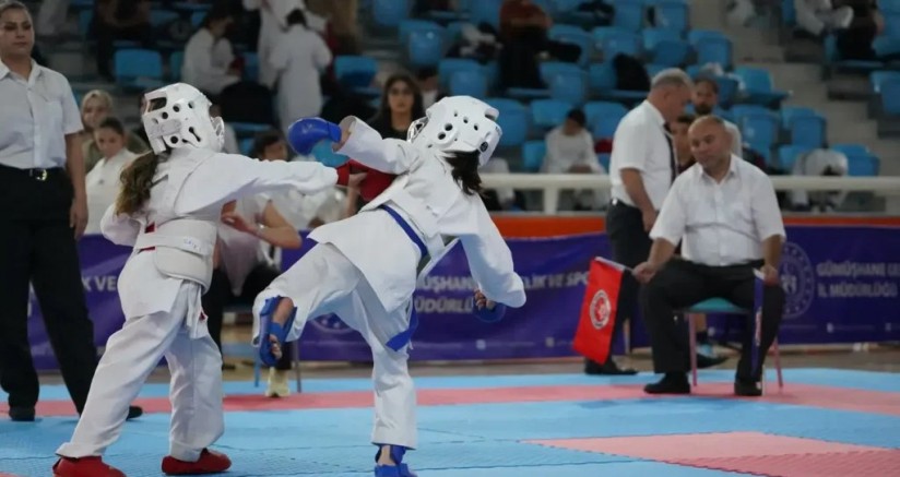 Gümüşhane’de İller Arası Karate Turnuvası Heyecanı Sona Erdi