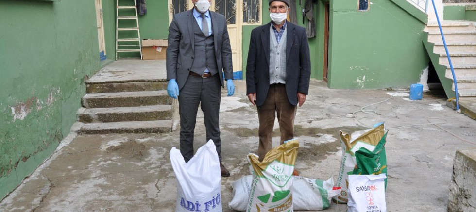 Gümüşhane’de üreticilere 160 ton yem bitkisi tohumu dağıtıldı