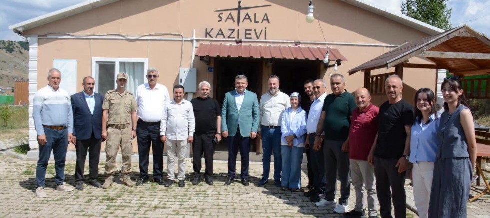 Milletvekili Celalettin Köse, Satala Antik Kenti'ndeki Çalışmaları Yerinde İnceledi