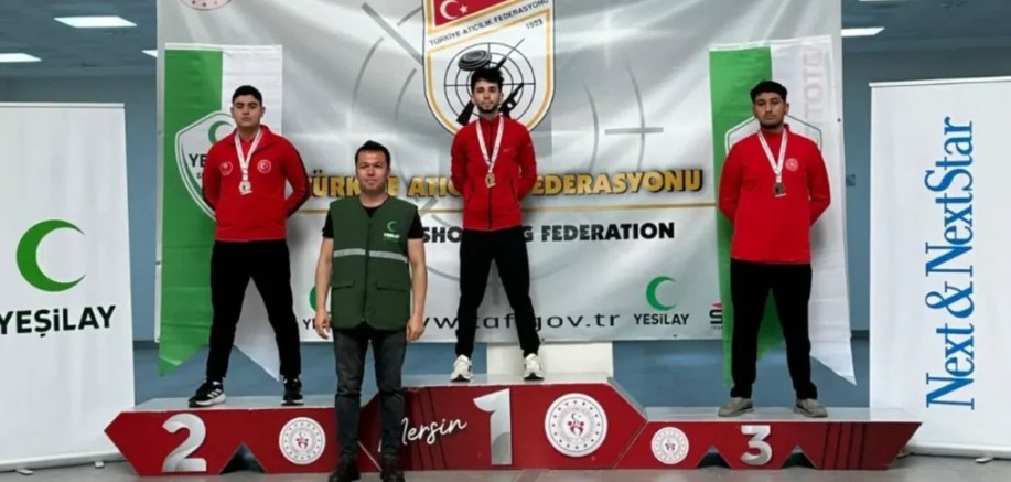 Gümüşhaneli Milli Sporcu Abdussamed Abış’tan Tarihi Başarı: Türkiye Rekoru Geldi