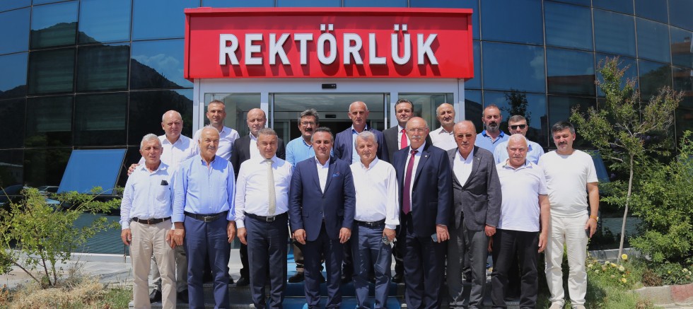 GÜSİAD ve GÜKAV Heyetinden Rektöre Geniş Katılımlı Ziyaret