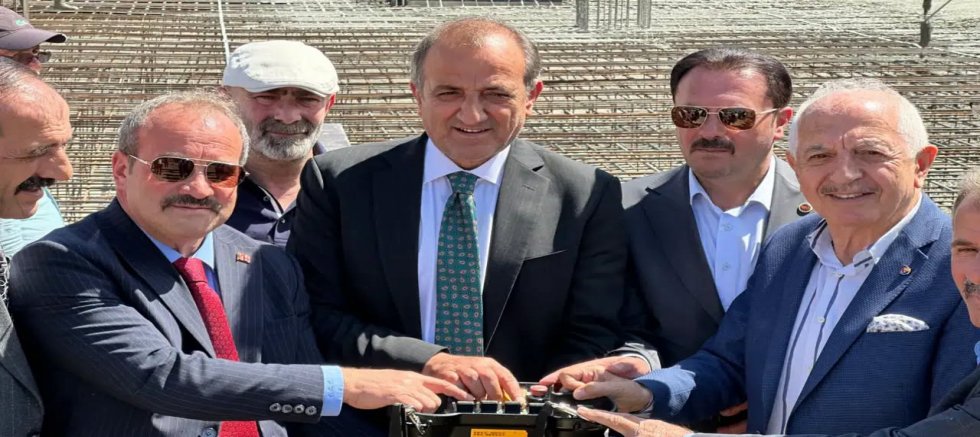 Bahçeli Beldesinde Üç Dev Yatırım İçin Temel Atma Töreni Düzenlendi