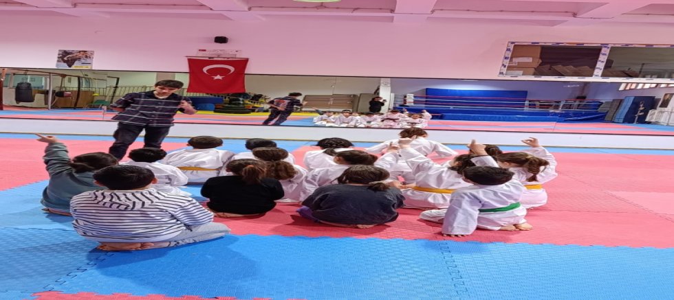 Gümüşhane’de Bağımlılıkla Mücadelede Minik Sporcular Ön Planda