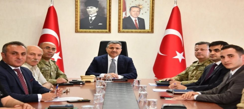 Kabaktepe Şehitliği İçin Koordinasyon Toplantısı Yapıldı