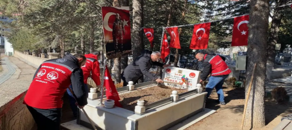 Şehitler Unutulmadı: Gümüşhane’de Kabirlere Vefa Ziyareti