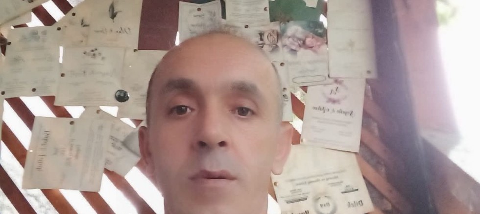 Neşat  Selvi Hakkın Rahmetine Kavuişmuştur