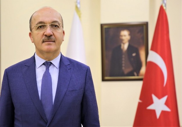 Rektör Zeybek