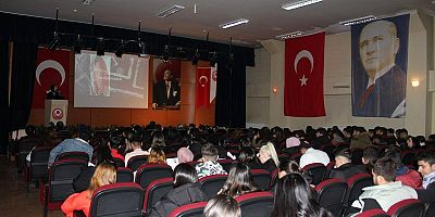 Akciğer Kanseri ve AIDS Hastalığı Üzerine Eğitim Semineri 