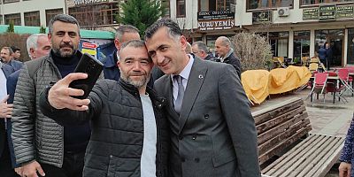 Akın Üstün'den Teşekkür Mesajı