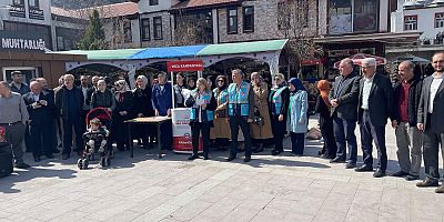 “Anayasa Değişsin, Aile Korunsun” 