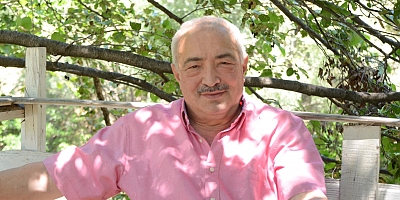 Avni Türkmen Hakkın Rahmetine Kavuşmuştur