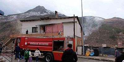 Aynı anda şarja takılan telefonlar yangına neden oldu!