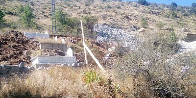 Bağlarbaşı Mahallesi’nde “Mezarlık Parseli” İddiası Huzursuzluk Yarattı