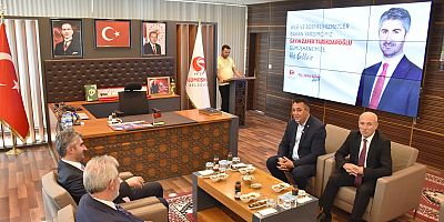 Bakan Yardımcısı Tarıkdaroğlu Gümüşhane’de temaslarda bulundu