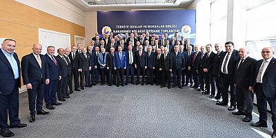 BAŞKAN AKÇAY KARADENİZ BÖLGESİ İSTİŞARE TOPLANTISINA KATILDI