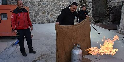 Belediye personeline yangın eğitimi