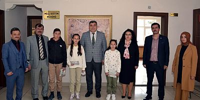 Bilim Şampiyonalarından Müdür Sünnetci’ye Ziyaret