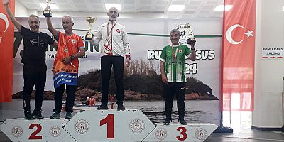 Bir kürsüde 2 Gümüşhaneli: Yarı Maratonda büyük başarı