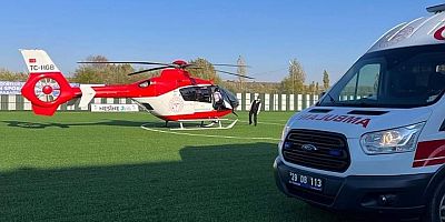 Boğazına fındık kaçan çocuk ambulans helikopterle sevk edildi..
