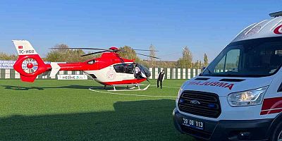 Boğazına fındık kaçan çocuk ambulans helikopterle Trabzon’a sevk edildi