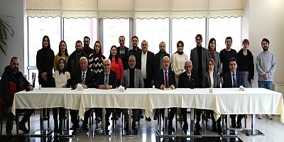 Çalışan Gazeteciler Günü'nde Basınla Buluştu