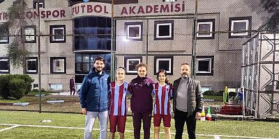 Ceren Demirci Ve Cennet Sivri Trabzonspor Kadın Futbol Takımında 