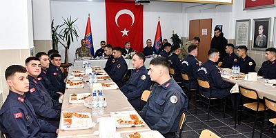 Cevdet Atay Mehmetçikle İftarda Buluştu