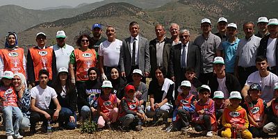 Çevre Haftasında fidanlar Toprakla Buluştu