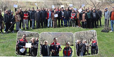 Çiftçilere Yönelik Meyve Ağaçlarında Budama Eğitimi Düzenlendi