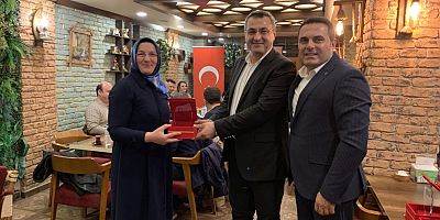 Eğitim-Bir-Sen’den Akademik Başarıya Ödül