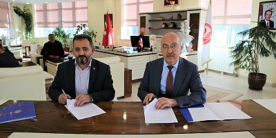 G.Ü  ile Memur-Sen Bayburt İl Temsilciliği Arasında Protokol İmzalandı