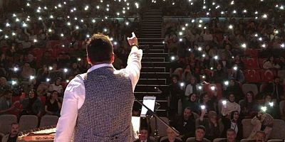 Gençler Turgay Coşkun’un türküleriyle coştu