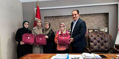 GENÇLER UMRE YOLCULUKLARINA HAZIRLANIYOR
