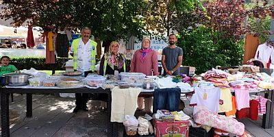Gönüllülerden Ömer Asaf bebek için kermes