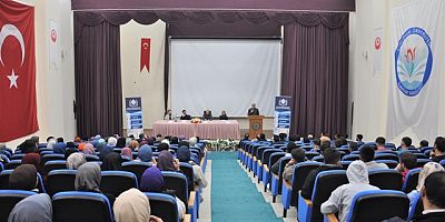 GÜ’de 1. Lisansüstü Öğrenci Paneli gerçekleştirildi