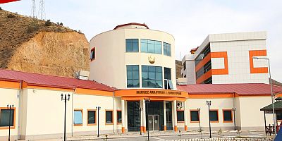 GÜ-MERLAB'dan Bilimsel Araştırmalara Yeni Ufuklar Açan Tanıtım Kataloğu