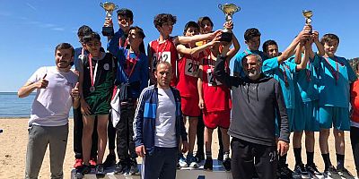 Gümüşhane Atletizmde 3 Takım, 2 ferdi Sporcuyla Finalde