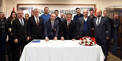 GÜMÜŞHANE BELEDİYESİ'NDE SOSYAL DENGE SÖZLEŞMESİ İMZALANDI