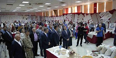 Gümüşhane’de 1 yıllık el emekleri görücüye çıktı