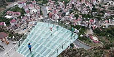 Gümüşhane’de adrenalin dolu badminton antrenmanı
