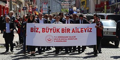 Gümüşhane’de “Biz Büyük Bir Aileyiz” Yürüyüşü