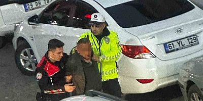 Gümüşhane’de boşanma aşamasındaki eşi tarafından bıçaklanan kadın yaralandı