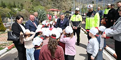 Gümüşhane’de Çocuklara Uygulamalı Trafik Eğitimi Verildi