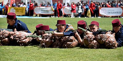 Gümüşhane’de coşkulu 19 Mayıs kutlaması