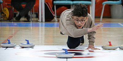 Gümüşhane’de curling heyecanı yaşandı