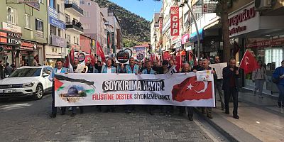 Gümüşhane’de Filistin’e destek yürüyüşü düzenlendi